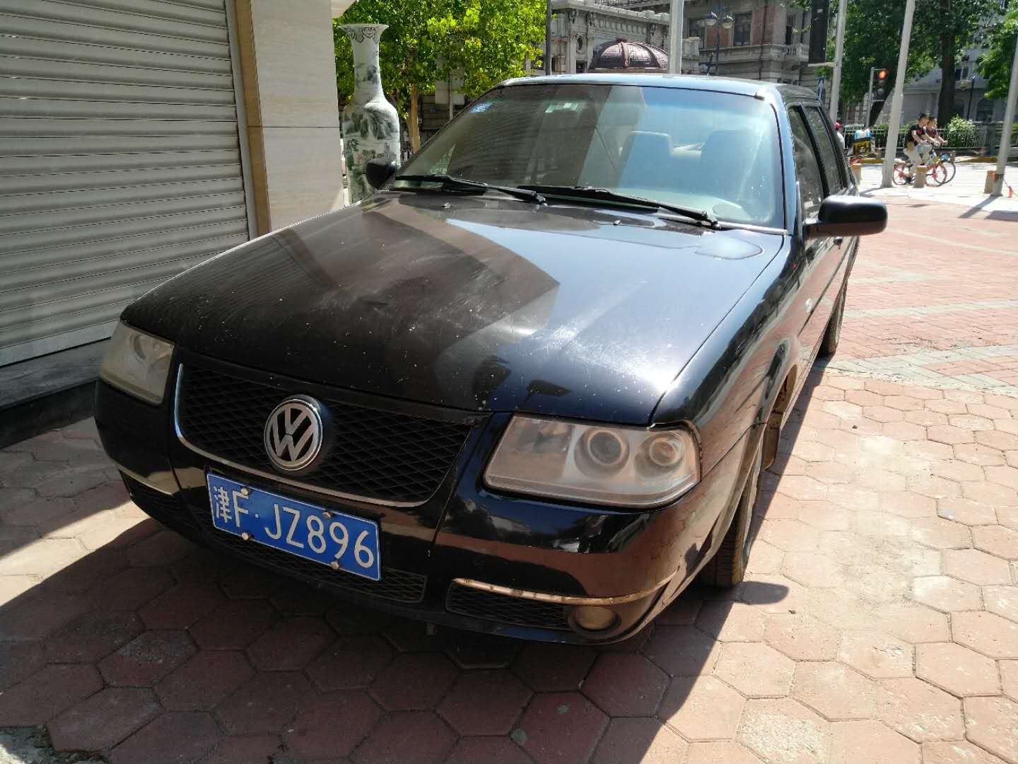 17ɣSVW7182QQD  FJZ896