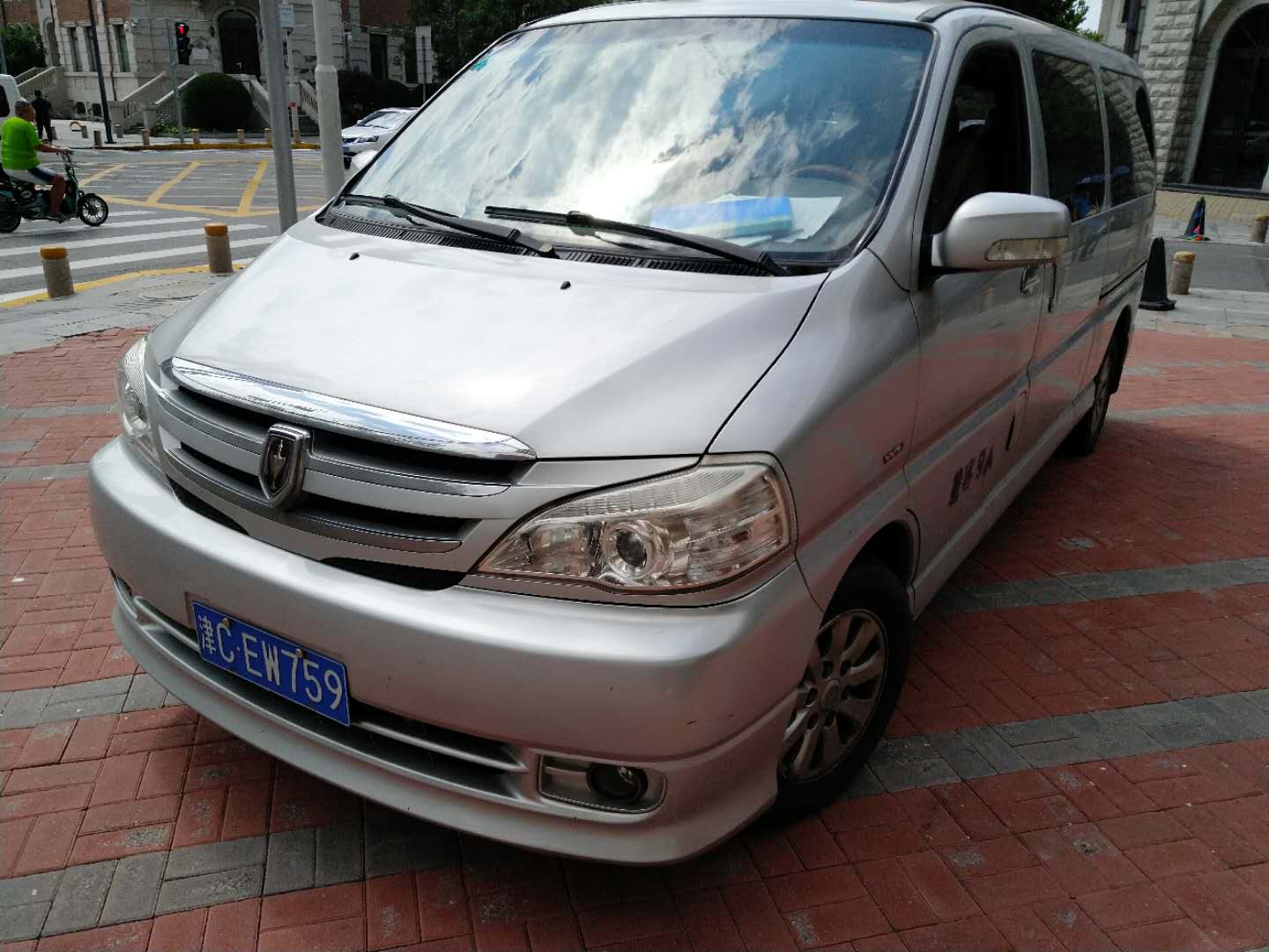 2SY6521G2S1BG  CEW759