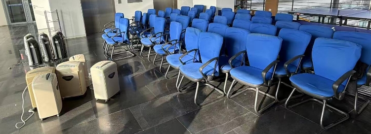 �Ͼɰ칫�Ρ��۵��Ρ��绰������������������������������