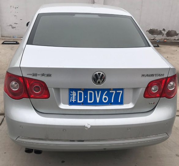  DDV677